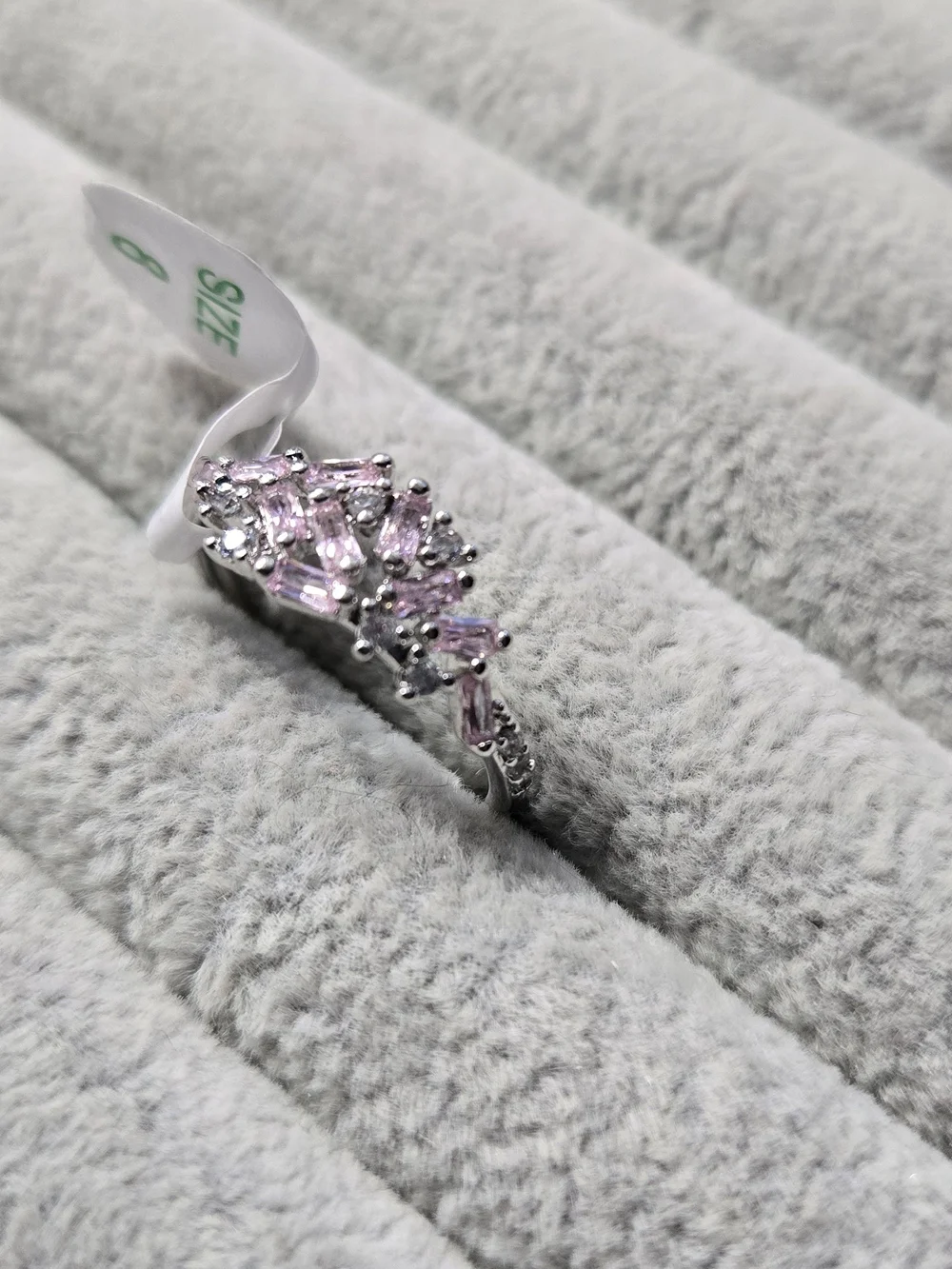 Size 8 Bomb Party RBP5951 “Scattered Jewels” Rose Quartz C, Rhodium